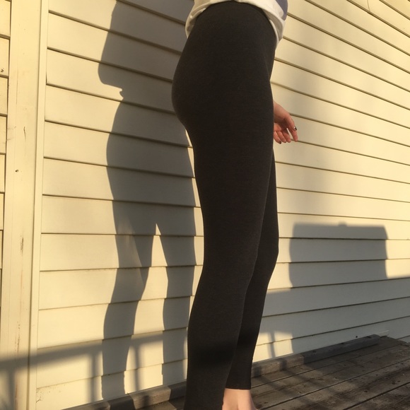 Victoria’s Secret PINK Leggings - Picture 3 of 5